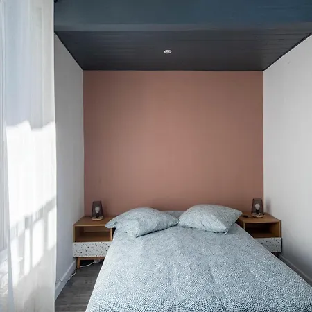 빌라 Maison De En Plein Centre Avec Terrasse